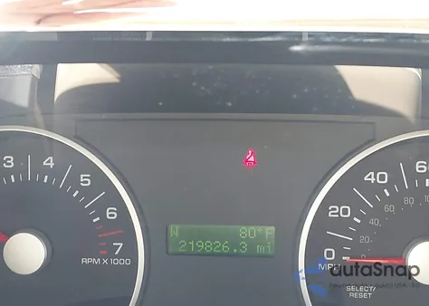 2008 Ford Explorer Xlt из США, поврежденный, VIN 1FMEU63E18UA42861